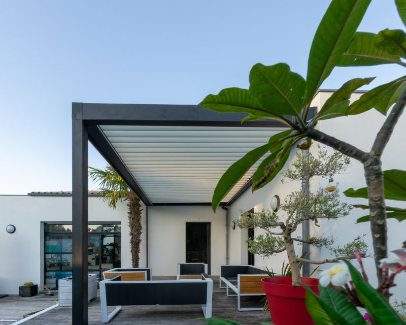 Extending Outdoor Living Spaces With An Aluminum Awning